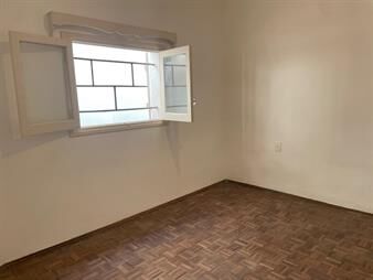 https://www.gallito.com.uy/precioso-apto-al-frente-inmuebles-27913843
