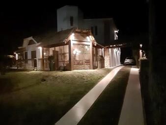 https://www.gallito.com.uy/hermosa-casa-en-guazu-vira-nuevo-inmuebles-27995225