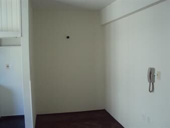 https://www.gallito.com.uy/alquiler-apartamento-centro-1-dormitorio-inmuebles-27998805