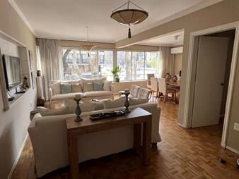 https://www.gallito.com.uy/amplio-apartamento-en-muy-buen-edificio-inmuebles-27998987