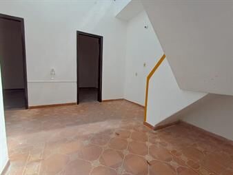 https://www.gallito.com.uy/alq-2-dorm-y-altillo-cazotea-inmuebles-27999351