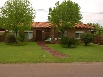 https://web5.gallito.com.uy/villa-argentina-5-dormitorios-2-baños-apto-al-fondo-inmuebles-28005994