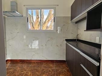 https://www.gallito.com.uy/casa-planta-alta-al-frente-1-dormitorio-terraza-inmuebles-28009220