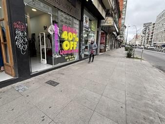https://web5.gallito.com.uy/diri-18-de-julio-y-vazquez-100m2-en-2-niv-muy-buen-estad-inmuebles-28009969