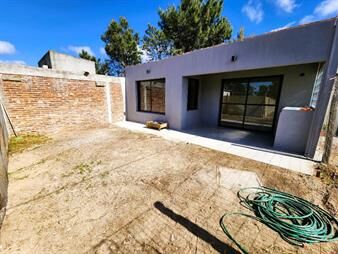 https://www.gallito.com.uy/estrene-casa-tipo-loft-en-solymar-norte-inmuebles-27968842