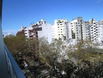 https://web5.gallito.com.uy/excelente-edificio-a-pasos-del-parque-rodo-y-universidades-inmuebles-28021986