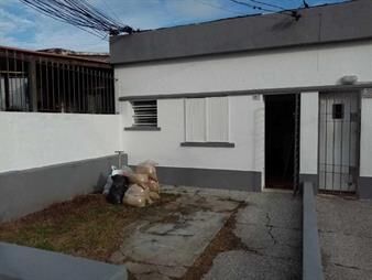 https://web5.gallito.com.uy/buen-estado-jardin-al-frente-y-patio-inmuebles-28027568