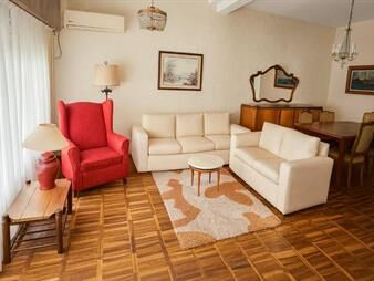 https://web5.gallito.com.uy/casa-en-malvin-sur-con-jardin-patio-y-garage-inmuebles-28027585