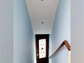 https://web5.gallito.com.uy/hermosa-casa-a-pasos-de-tres-cruces-inmuebles-28031375