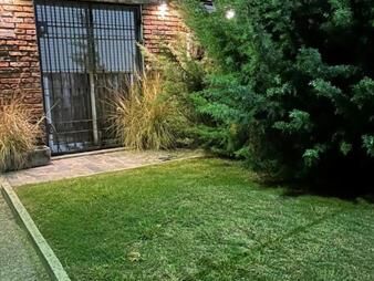 https://web5.gallito.com.uy/preciosa-casa-en-prop-horizontal-malvin-inmuebles-28031423
