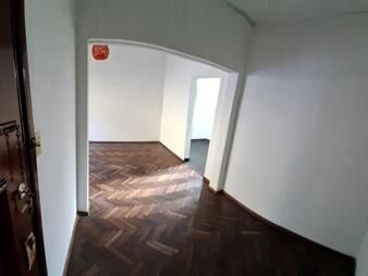 https://web5.gallito.com.uy/1-dormitorio-gc-s-1500-oportunidad-en-la-blanqueada-inmuebles-28031528