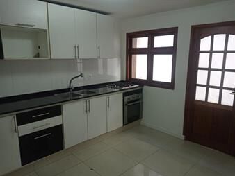 https://web5.gallito.com.uy/imperial-alquila-casa-3-dorm-2-baños-garage-y-patio-inmuebles-28032035