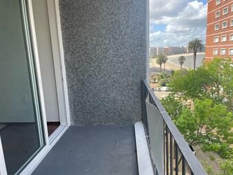 https://web5.gallito.com.uy/alquiler-apartamento-2-dormitorios-casi-rambla-garaje-reci-inmuebles-28031090
