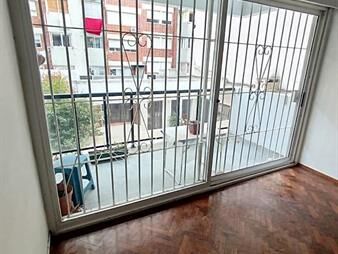 https://web5.gallito.com.uy/bajo-apto-de-100mts-en-pocitos-inmuebles-28039780