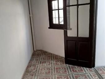 https://web5.gallito.com.uy/2-dormitorios-amplio-altillo-y-azotea-gcomunes-s-1500-inmuebles-28046929