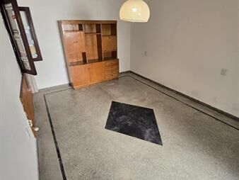 https://web5.gallito.com.uy/se-alquila-apto-1-dorm-patio-tte-coronel-euclides-salari-inmuebles-28055409
