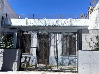 https://web5.gallito.com.uy/alquiler-imperdible-casa-4-dormitorios-entrada-auto-cordon-inmuebles-28063265