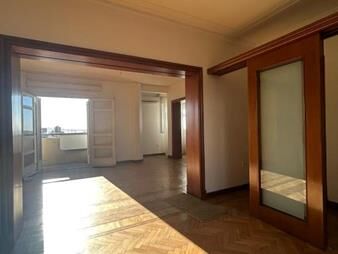 https://web5.gallito.com.uy/super-apto-en-venta-1-x-piso-4-dorm-vista-y-con-garaje-inmuebles-28063290