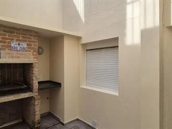 https://web5.gallito.com.uy/apartamento-en-alquiler-2-dormitorios-en-la-comercial-inmuebles-28064358