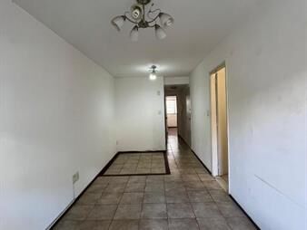 https://web5.gallito.com.uy/se-alquila-apto-de-2-dormitorios-calle-canelones-centro-inmuebles-27926920