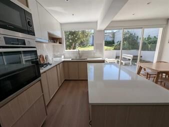 https://web5.gallito.com.uy/hermosa-casa-en-malvin-padron-unico-inmuebles-28076891