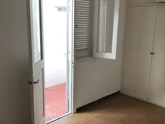 https://web5.gallito.com.uy/precioso-frente-a-la-rambla-del-buceo2-patios-gc-s-3200-inmuebles-28077111