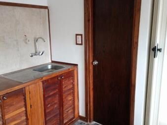 https://web5.gallito.com.uy/alquiler-local-oficina-consultorio-vivienda-en-malvin-inmuebles-28081822