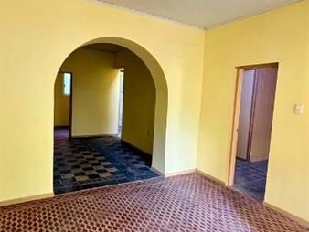 https://www.gallito.com.uy/a-pasos-de-intercambiador-belloni-inmuebles-28067505
