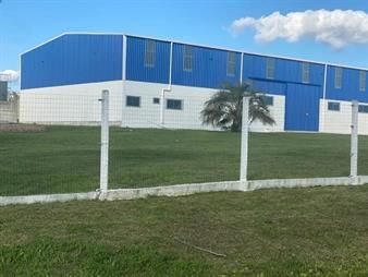 https://web5.gallito.com.uy/alquiler-local-en-villa-garcia-proximo-a-zona-america-inmuebles-28093220