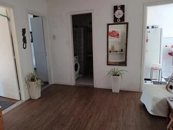 https://web5.gallito.com.uy/vendo-apartamento-de-2-dormitorios-ciudad-vieja-inmuebles-28093829