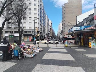 https://web5.gallito.com.uy/al-lado-del-shopping-de-3-cruces-inmuebles-28098843