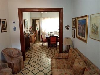 https://web5.gallito.com.uy/vendo-casa-de-3-dormitorios-y-2-baños-en-la-comercial-inmuebles-28101794