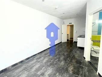 https://web5.gallito.com.uy/monoambiente-en-venta-con-box-y-escritorio-la-blanqueada-inmuebles-28102263
