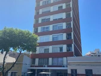 https://web5.gallito.com.uy/comodo-y-bien-ubicado-ideal-renta-o-vivienda-inmuebles-28106675