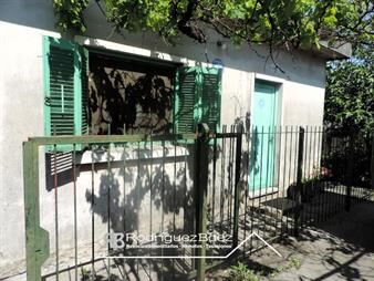 https://web5.gallito.com.uy/venta-casa-2-dormitorios-fondo-verde-ph-al-fondo-inmuebles-28110837