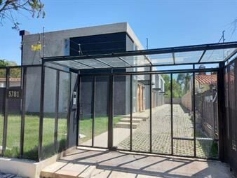 https://web5.gallito.com.uy/venta-casa-con-renta-en-complejo-cerrado-con-patio-y-cochera-inmuebles-28114386