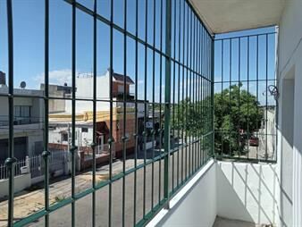 https://web5.gallito.com.uy/alquiler-casa-ph-2-dormitorios-en-union-sin-cochera-inmuebles-28118229