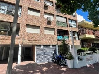 https://web5.gallito.com.uy/alquiler-apartamento-en-zona-de-pocitos-2-dormitorios-inmuebles-28134034
