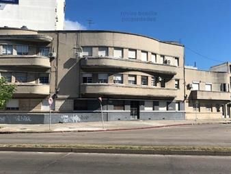 https://web5.gallito.com.uy/12-de-diciembre-esquina-br-artigas-al-frente-soleado-inmuebles-28139919