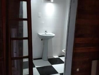 https://web5.gallito.com.uy/apartamento-semi-amoblado-con-excelente-ubicacion-inmuebles-28146120
