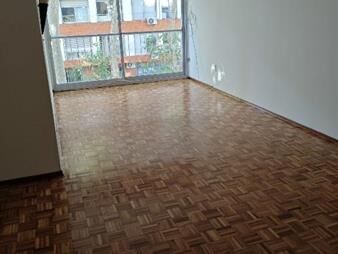 https://www.gallito.com.uy/alquiler-apartamento-3-dorm-y-garaje-pocitos-cerca-de-la-r-inmuebles-28153453