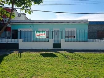 https://web5.gallito.com.uy/imperial-alquila-casa-dos-dorm-jardin-garage-y-patio-inmuebles-28153549
