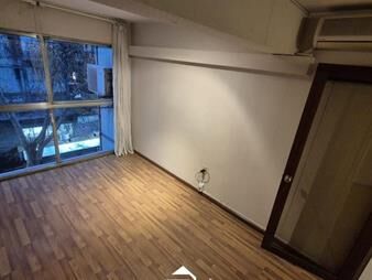 https://web5.gallito.com.uy/alquiler-oficina-en-centro-de-montevideo-con-aire-acondicion-inmuebles-28156800
