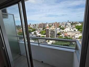 https://web5.gallito.com.uy/piso-alto-contrafrente-con-terraza-inmuebles-28166544