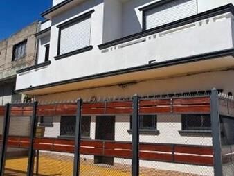 https://www.gallito.com.uy/se-alquila-casa-duplex-calle-hugo-alfaro-la-comercial-inmuebles-28109842