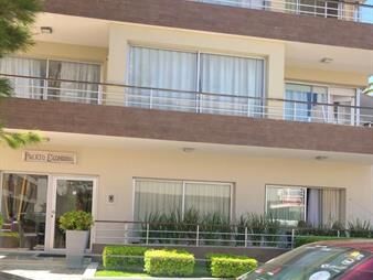 https://www.gallito.com.uy/hermoso-apartamento-en-peninsula-con-cochera-y-piscina-inmuebles-28146165