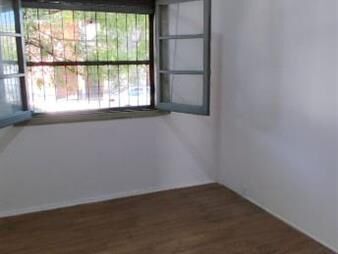 https://web5.gallito.com.uy/tipo-casita-con-patio-independiente-y-sin-gastos-comunes-inmuebles-28195460