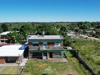 https://www.gallito.com.uy/venta-casa-en-joaquin-suarez-a-reciclar-con-amplio-terreno-inmuebles-28213260