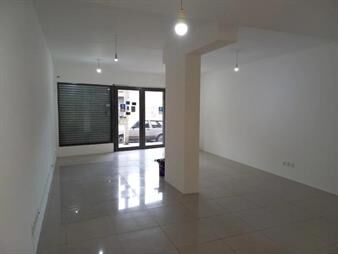 https://web5.gallito.com.uy/vendo-local-comercial-o-apartamento-de-1-dormitorio-cordon-inmuebles-28213446