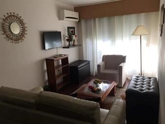 https://www.gallito.com.uy/vendo-apartamento-1-dormitorios-con-garage-pocitos-inmuebles-28225231